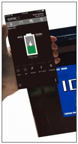 Chargez l'image dans la visionneuse de la galerie, Batterie à décharge profonde 12V 60Ah avec Bluetooth