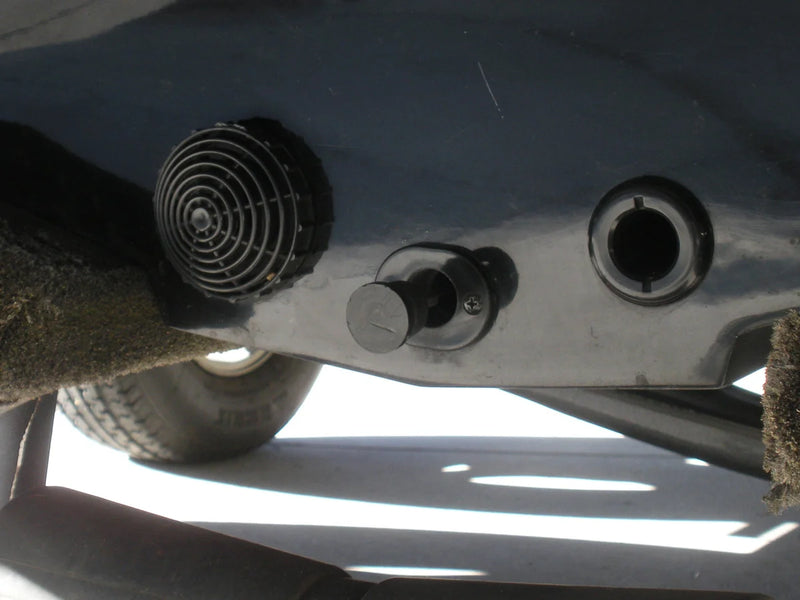 Load image into Gallery viewer, SeaLok Remote Drain Plug<span> - </span>6 foot
