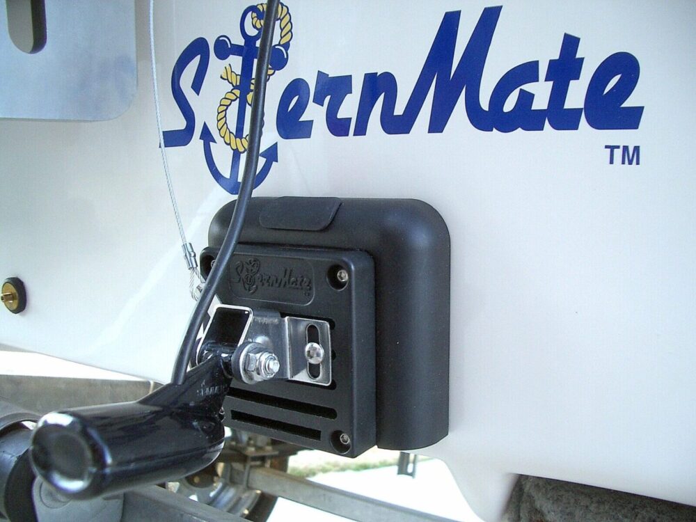Sternmate Transducer Mounting System